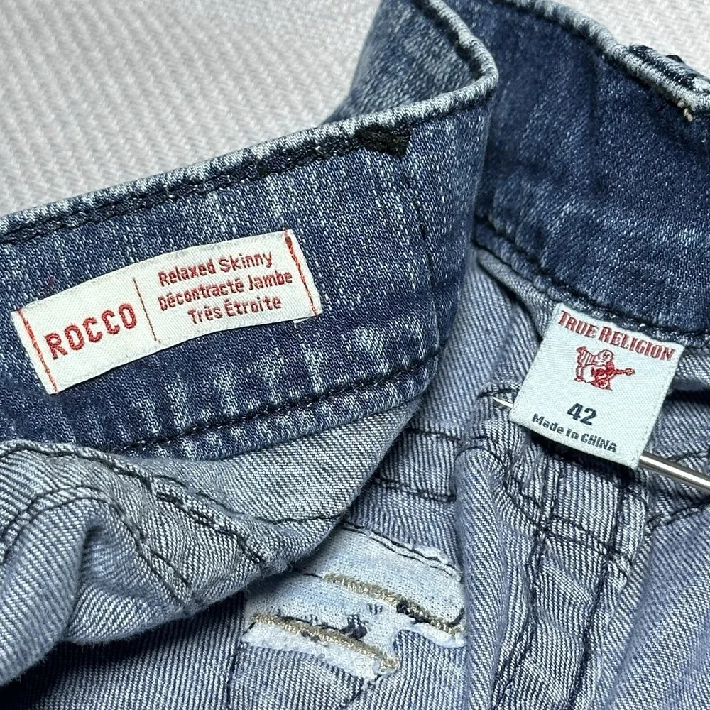 True Religion Rocco Jeans Mens 42x32 Relaxed Skinny Flap Pockets Acid Wash‎